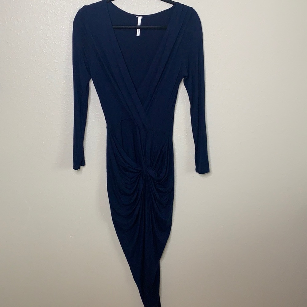 Navy blue high-low body con dress